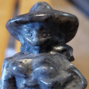 Larvkaite Witch with her Kitty